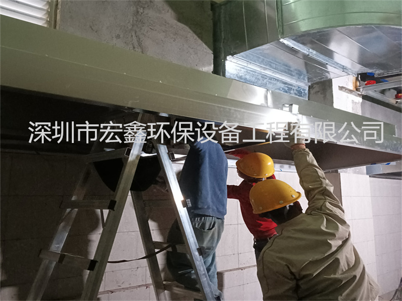   深圳市世杰餐饮公司宝安区石岩塘头工业区食堂厨房排烟管道安装工程案例